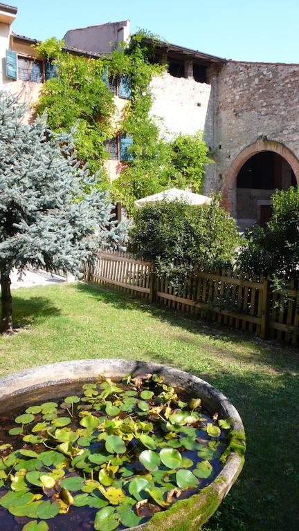 Agriturismo Corte Pellegrini Сан-Мартино-Буон-Альберго Экстерьер фото